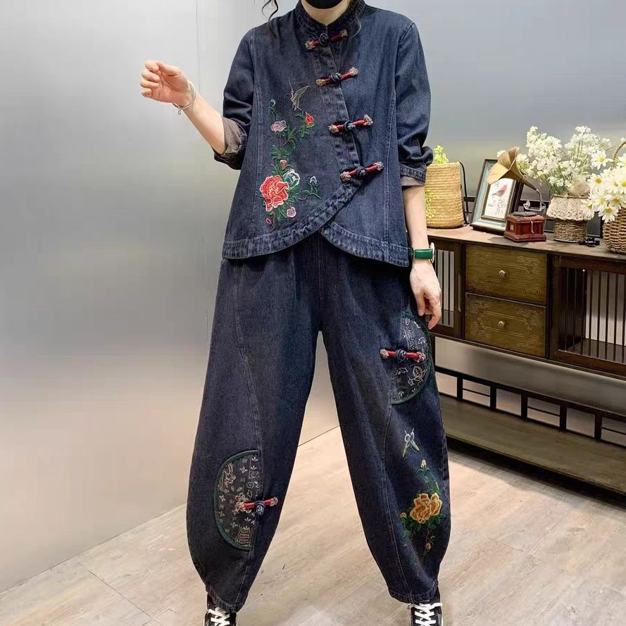 Embroidery Jeans - 빈티지 단추 느슨한 자수 꽃 데님