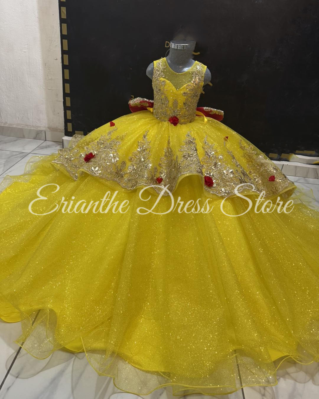Embroidery Yellow Dress - 노란색 꽃무늬 소녀 드레스, 웨딩용 튤