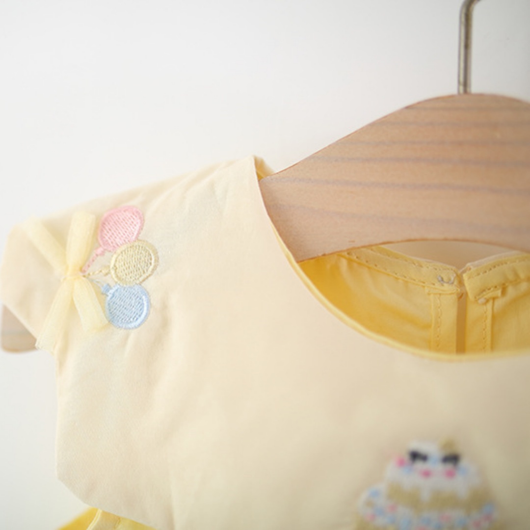 유아 소녀 노란색 면 드레스 민소매 피터팬 칼라 자수  - Embroidery Yellow Dress 리뷰 및 가격